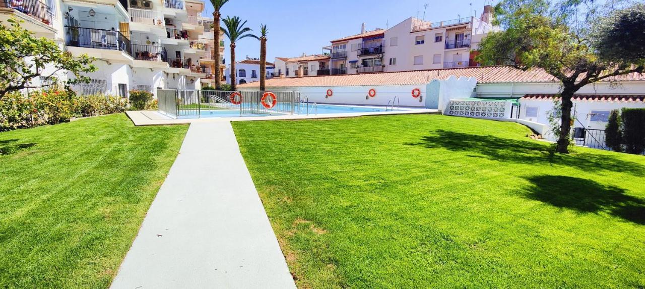 AP379 Casa Seger Apartment Nerja Luaran gambar