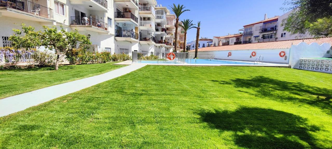 AP379 Casa Seger Apartment Nerja Luaran gambar
